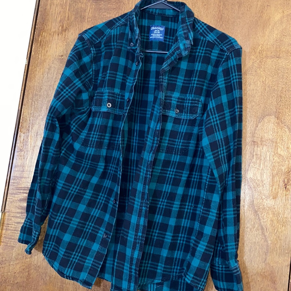 Long sleeve flannel button up